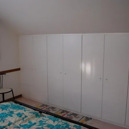 Relaxing With Garden And Pool