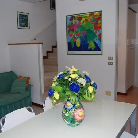 Lägenhet Relaxing With Garden And Pool Bibione