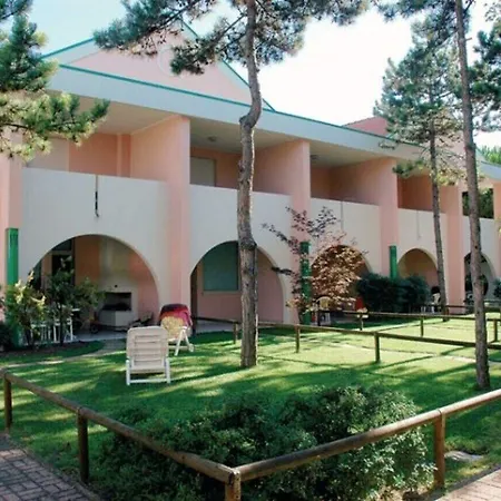 Lejlighed Relaxing With Garden And Pool Bibione