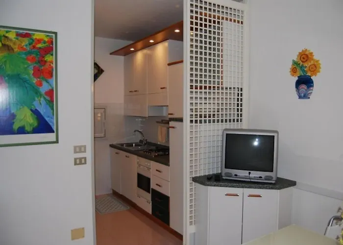 Relaxing With Garden And Pool Appartamento